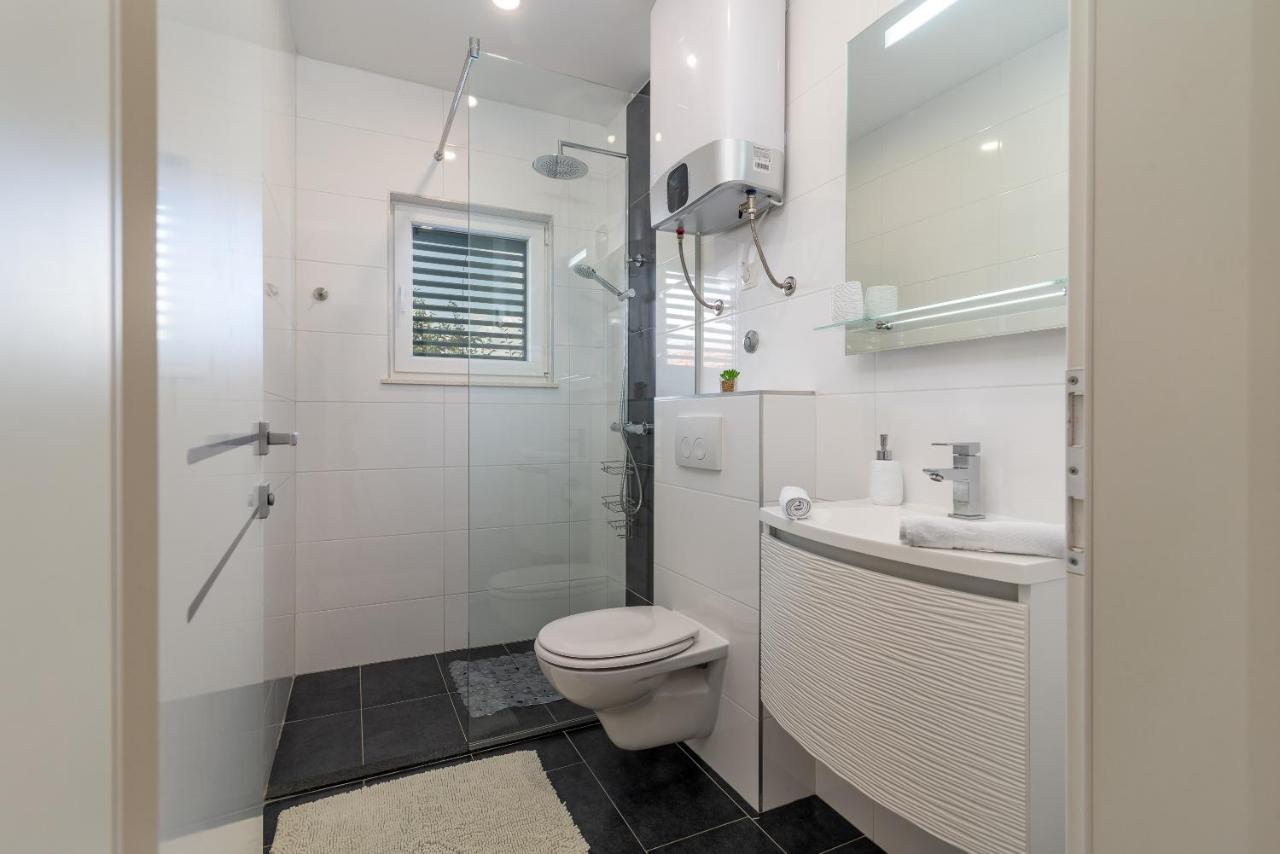 Apartment Ela Trogir Exteriér fotografie