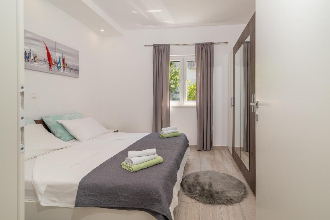 Apartment Ela Trogir Exteriér fotografie