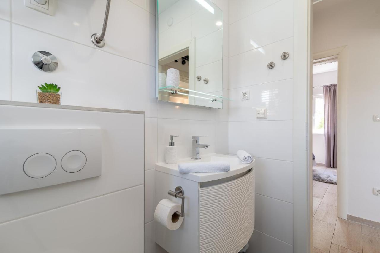 Apartment Ela Trogir Exteriér fotografie