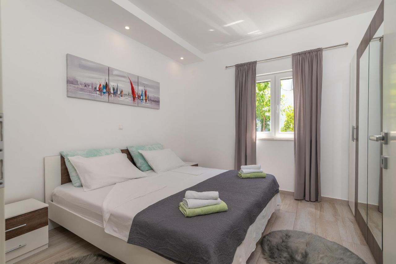 Apartment Ela Trogir Exteriér fotografie